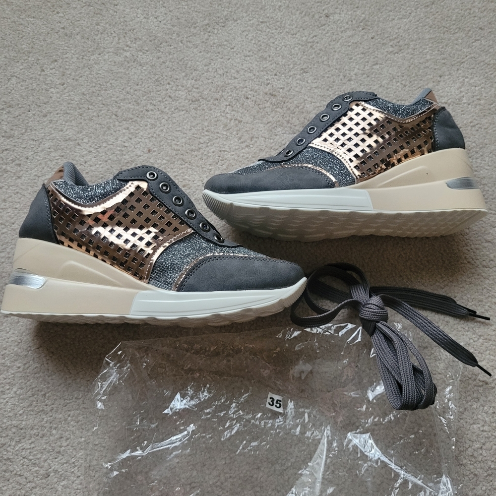 Platform Women's Gray and Gold Sneakers No Brand - Size 35 (US 5) - Picture 2 of 6